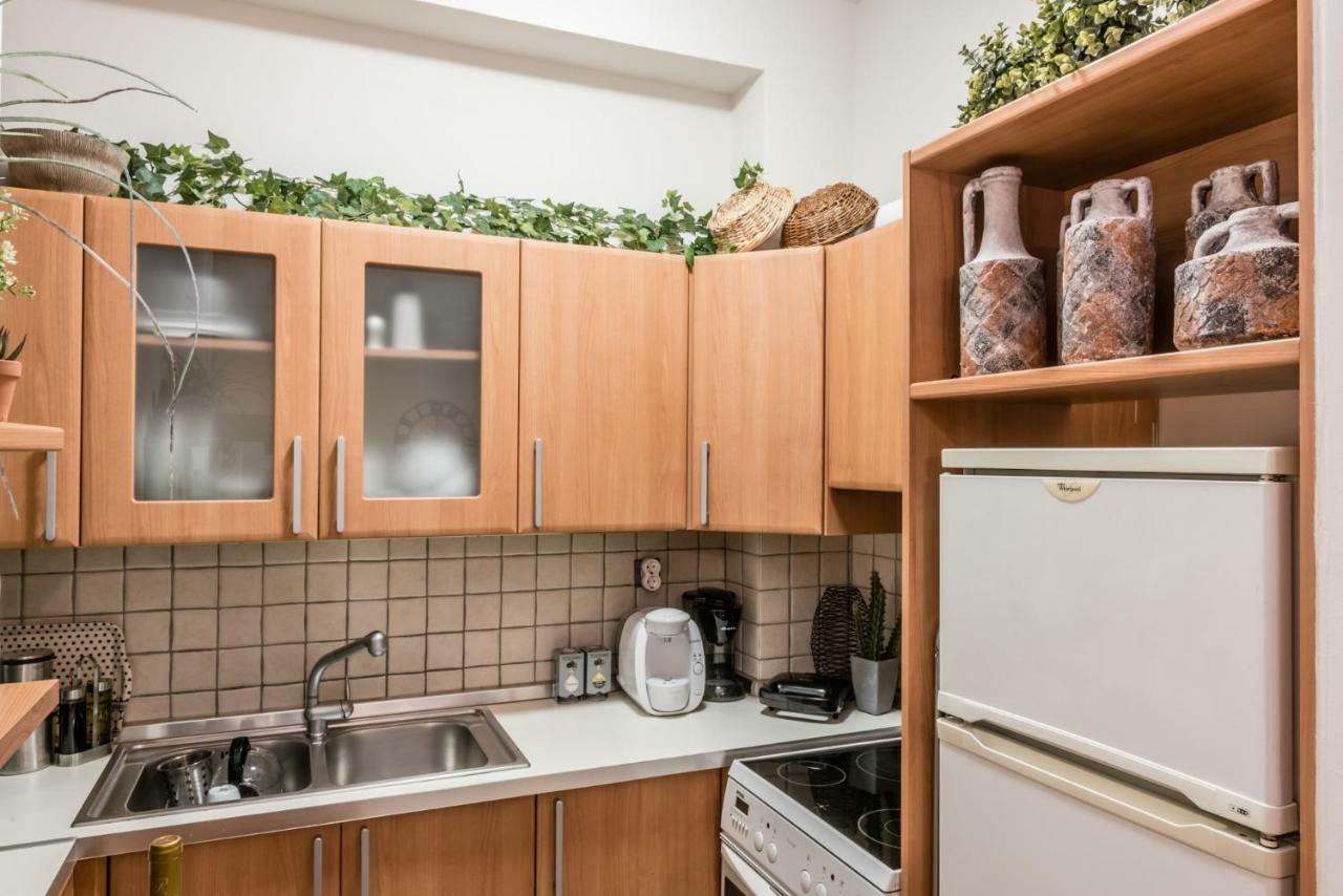 Acropolis, Urban Lifestyle Apartment Афины Экстерьер фото